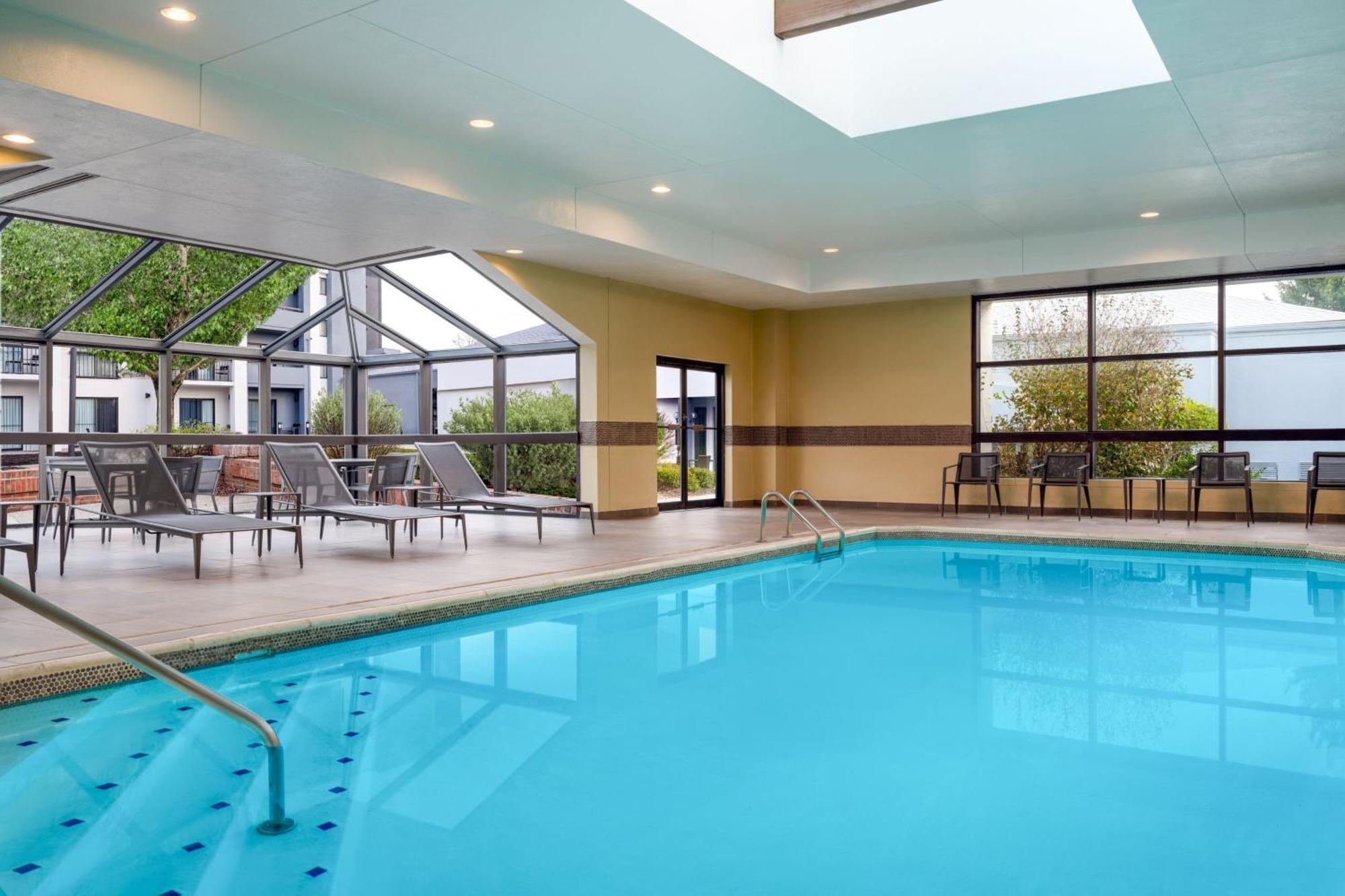 Hotel Courtyard Columbus Worthington Exterior foto